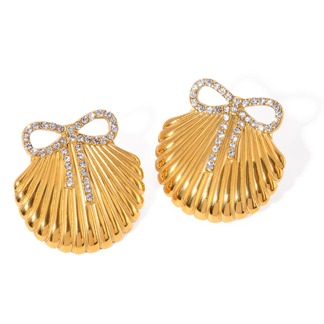 Fashionable and cute bow scallop earrings