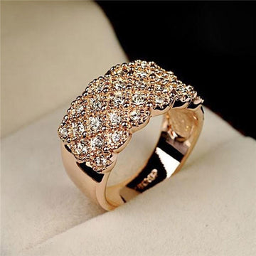 Unique style Crystal Gold and Silver plated Wide and Wild Shiny Party Wedding Ring For women