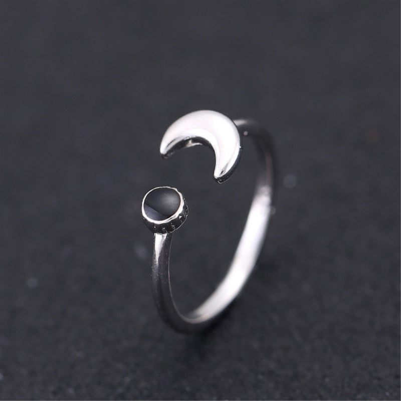 Moon Black Epoxy 925 Sterling Silver Retro Literary Temperament Personality Fashion Female Resizable Opening Rings SRI072