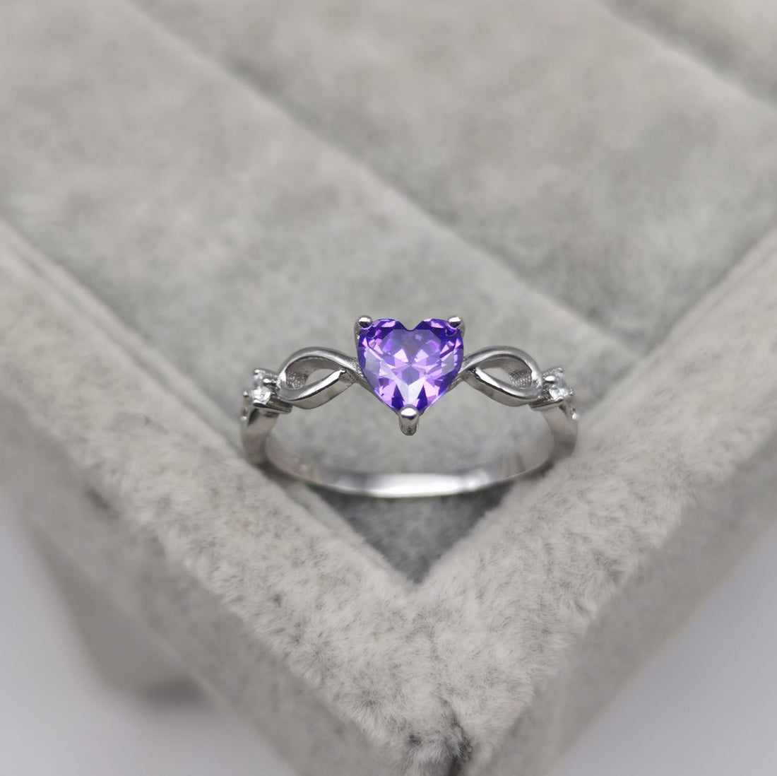 S925 Sterling Silver Natural Amethyst Heart Ring Fashion Simple Ladies Gemstone Ring