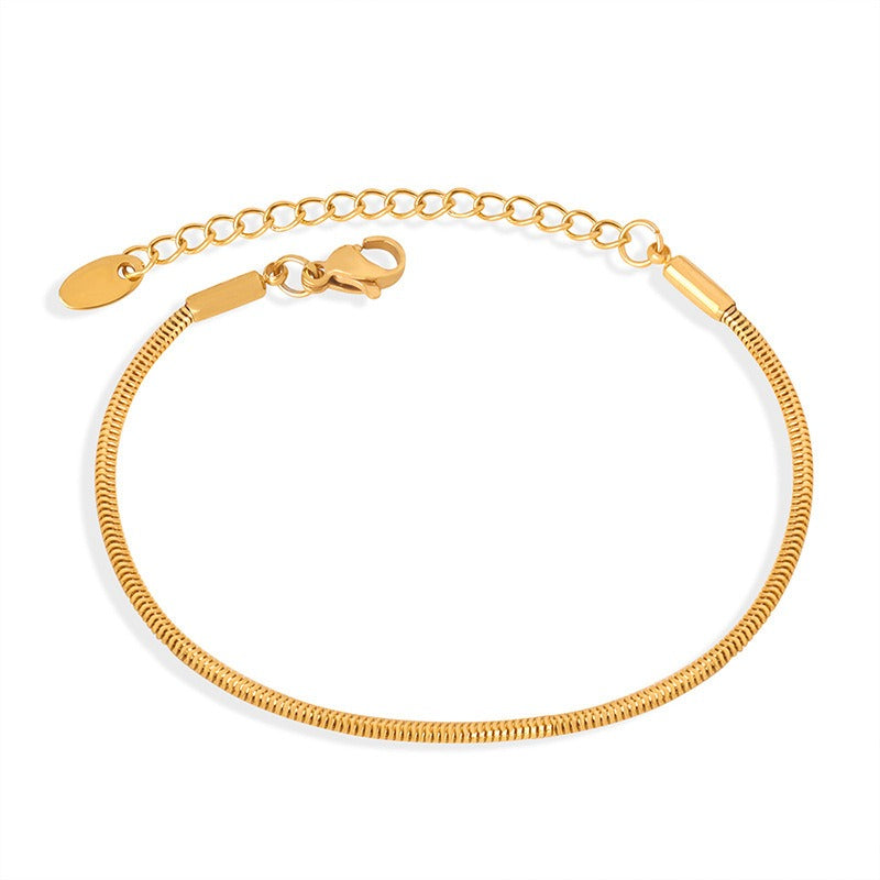 Fashionable and versatile, niche design, titanium steel gold-plated bracelet, simple and light luxury jewelry for women