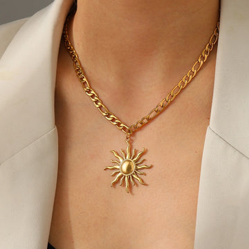 Jewelry Elegant Sunflower 304 Stainless Steel 18K Gold Plated Pendant Necklace